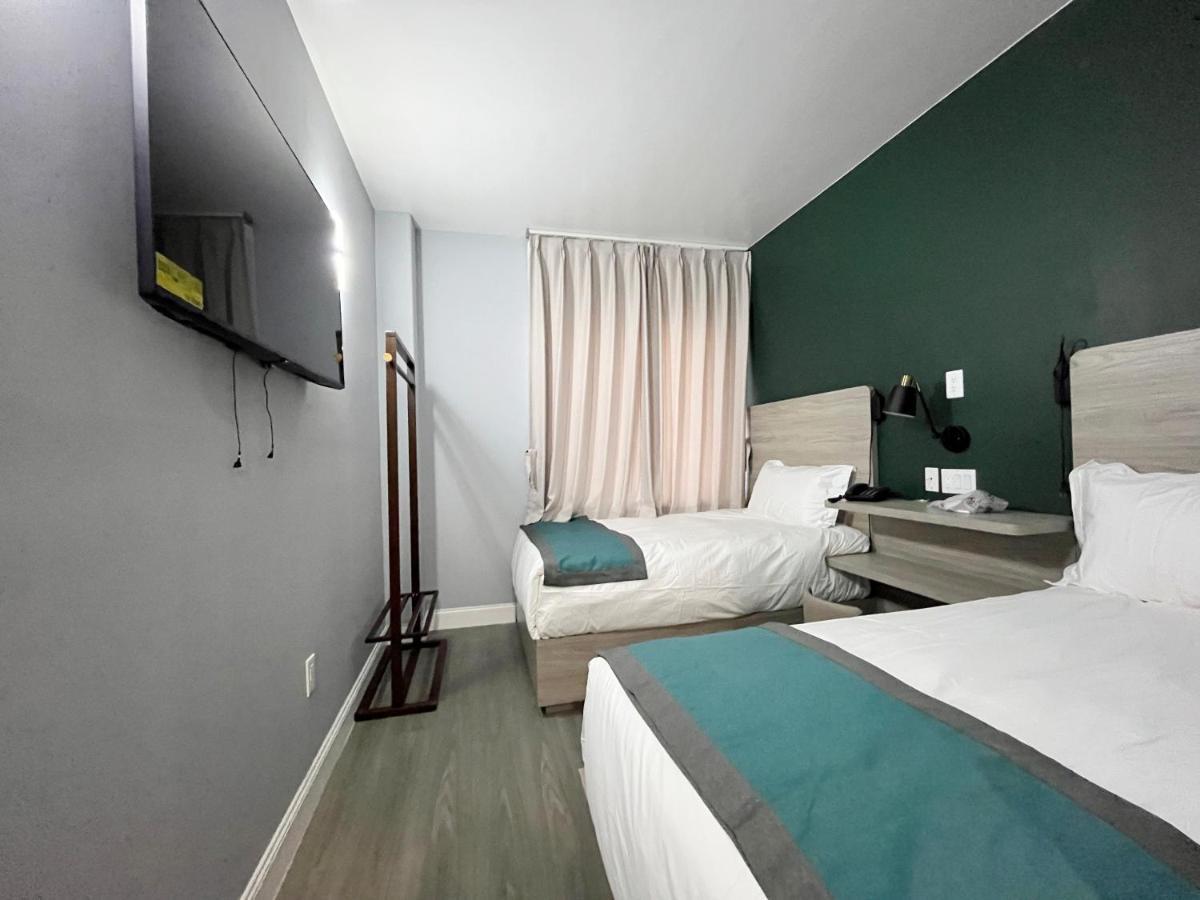 Starlight Hotel Near Lga Airport Нью-Йорк Екстер'єр фото
